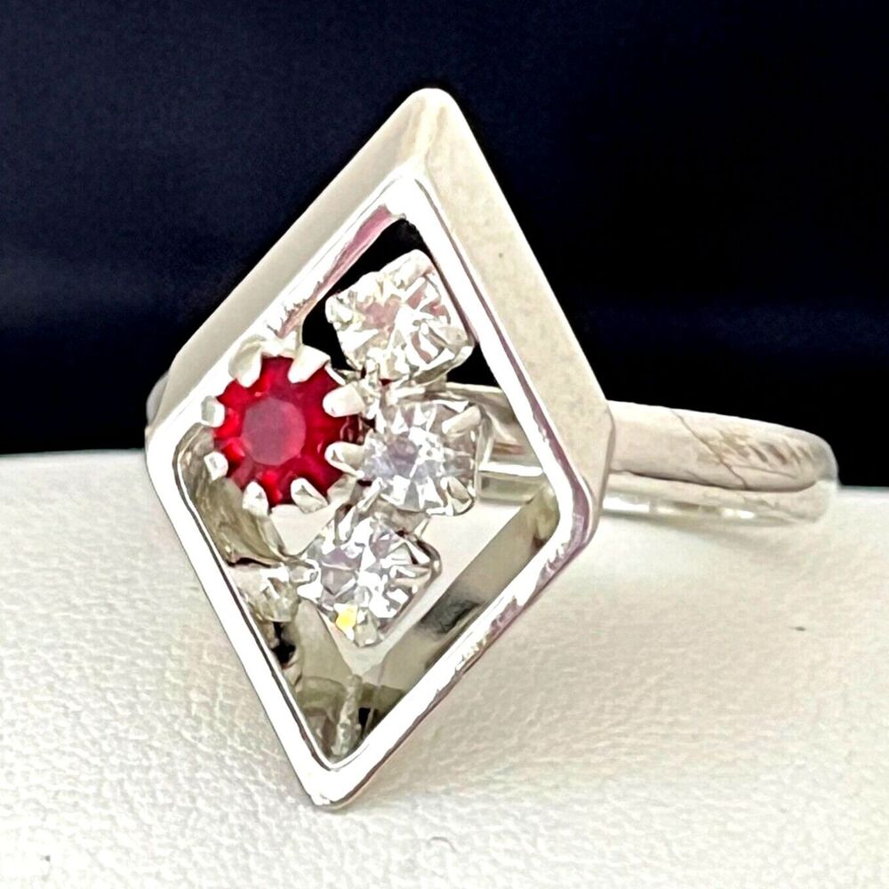 Vintage 1960s Cocktail Ring Mid Century Modern Red Rhinestone Silver Tone - 4I